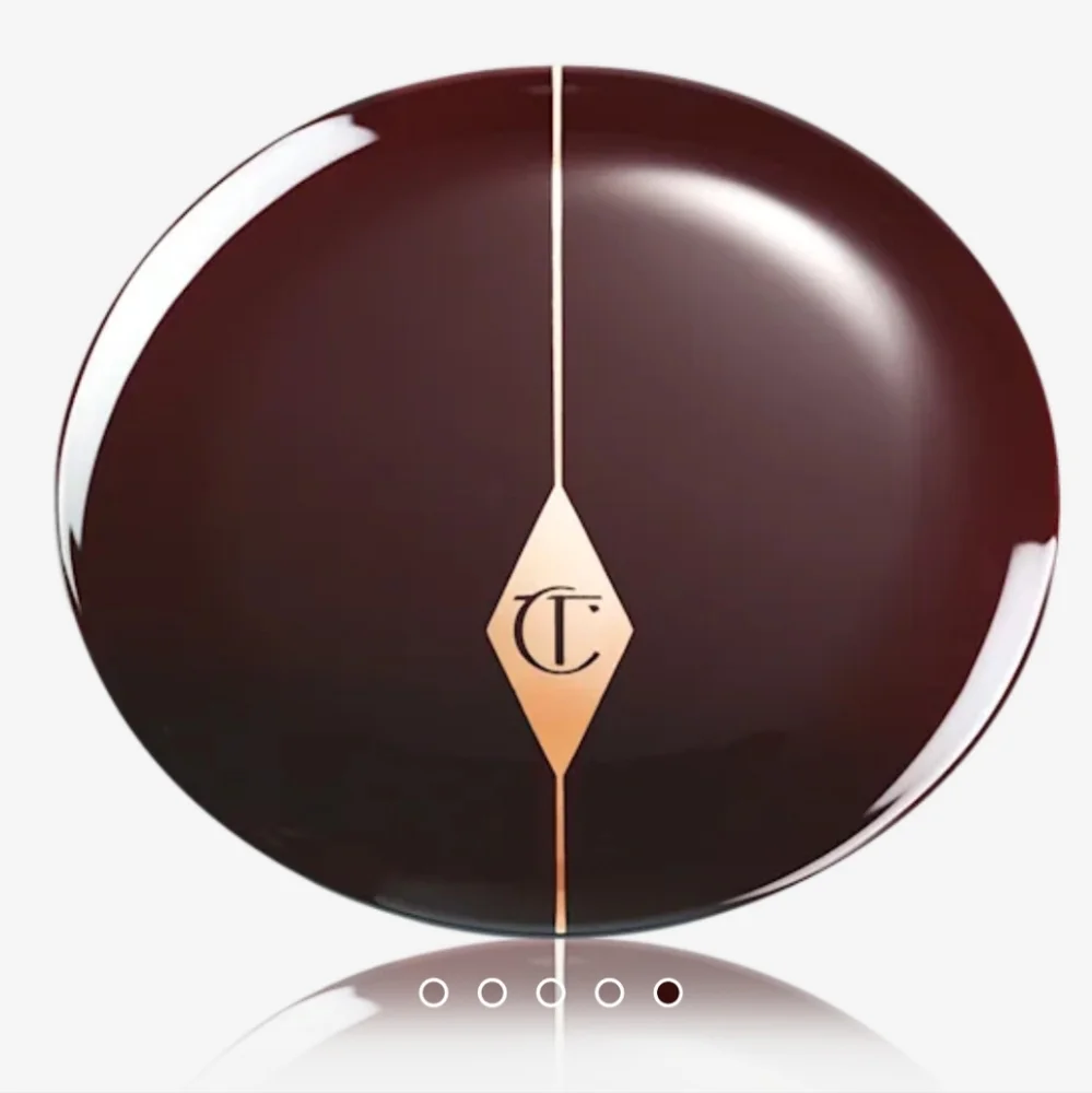 Charlotte Tilbury Cheek to Chic Blusher – “Walk of No Shame” Blush NIB